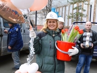 ЛТК «Свободный сокол» поздравил сотрудниц с 8 марта