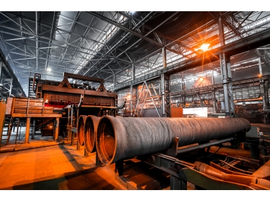 Производственный рекорд «Свободного сокола»:  за смену отлили 146 тонн труб!