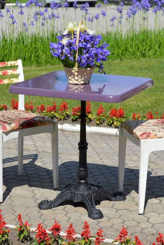 столик чугунный для кафе веранд на улицу свободный сокол